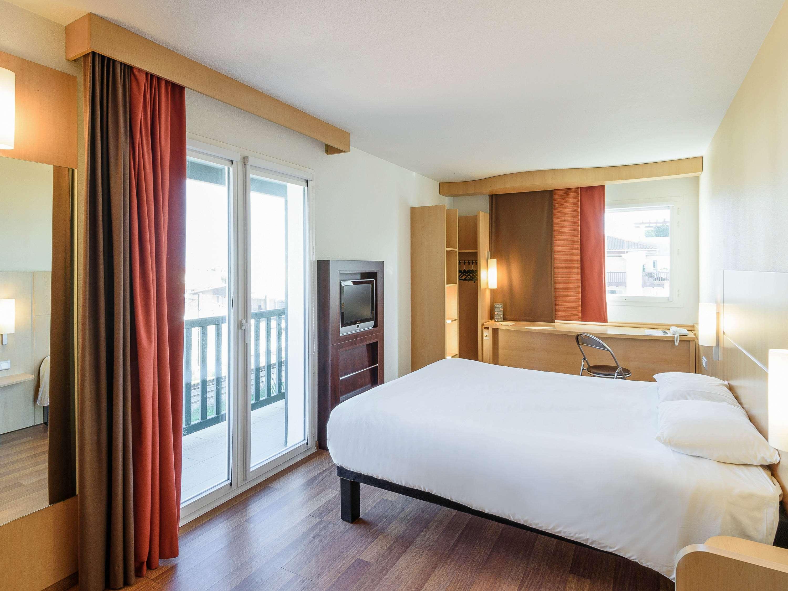 Ibis Budget Ciboure St-Jean-Luz Exterior foto